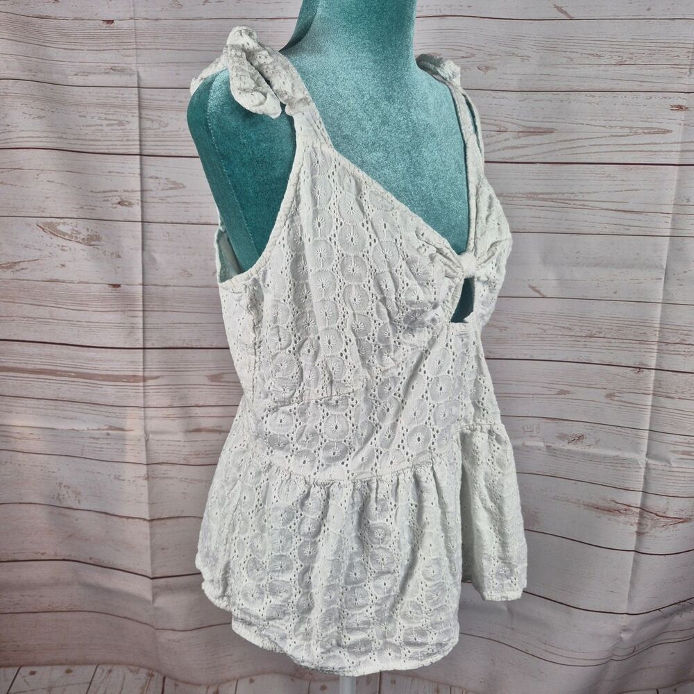Sophia Jeans White Peplum Babydoll Top Sz XL Embroidered Eyelet Coastal Coquette